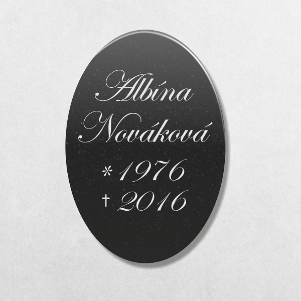 oválná žulová tabulka na hrob s psaným písmem
