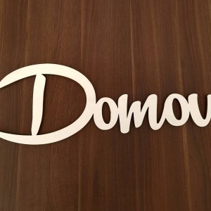 Nápis domov velký